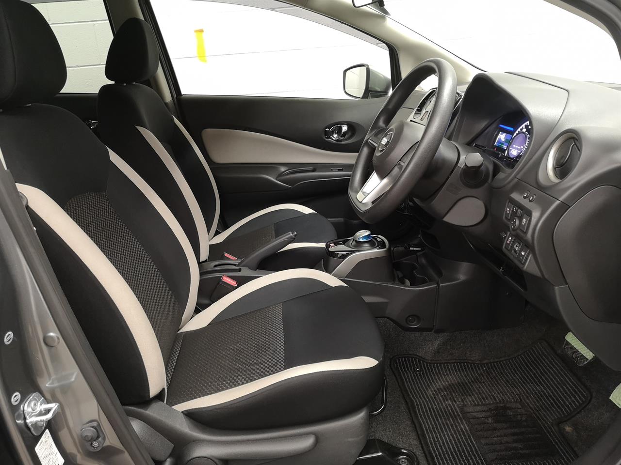2017 Nissan Note