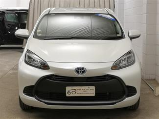 2022 Toyota Aqua - Thumbnail