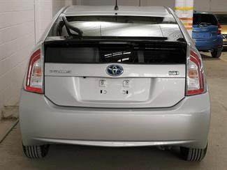 2012 Toyota Prius - Thumbnail