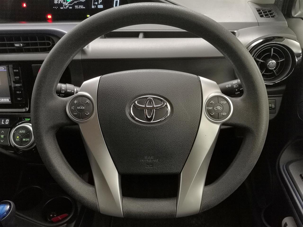 2015 Toyota Aqua
