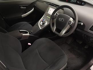 2012 Toyota Prius - Thumbnail