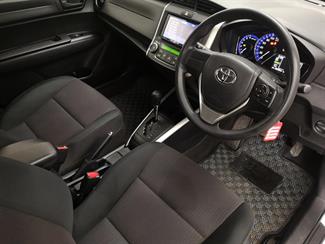 2015 Toyota Corolla - Thumbnail