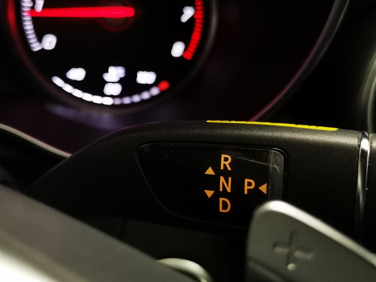 2015 Mercedes-Benz C 200