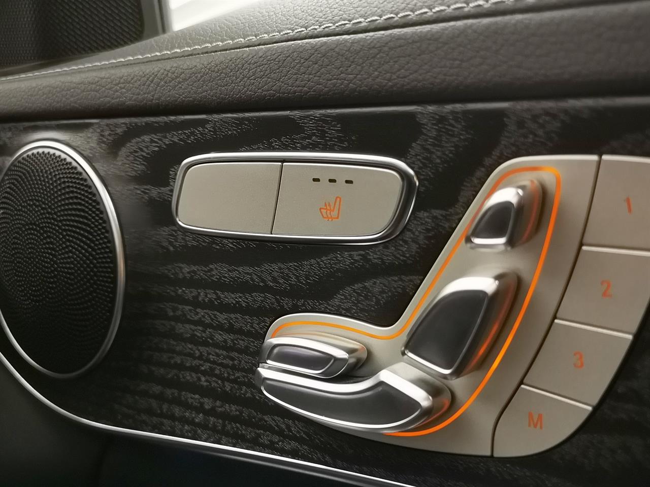 2015 Mercedes-Benz C 200