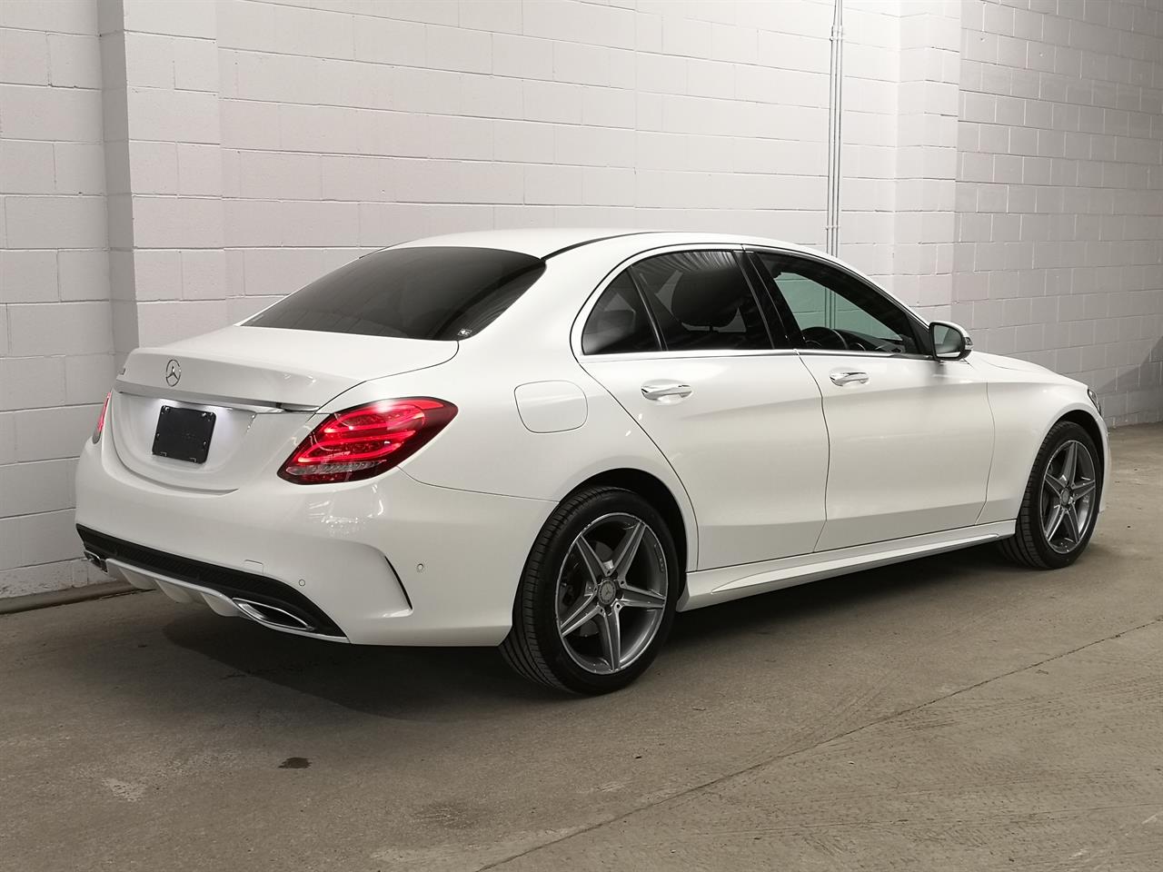 2015 Mercedes-Benz C 200