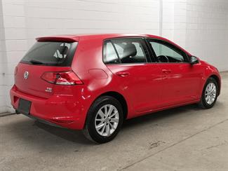 2014 Volkswagen Golf - Thumbnail
