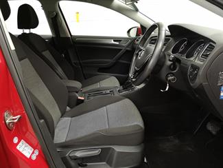 2014 Volkswagen Golf - Thumbnail