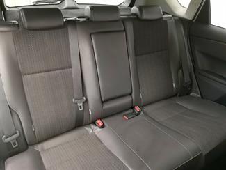 2016 Toyota Auris - Thumbnail