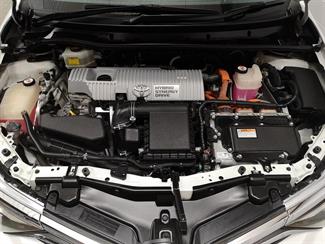 2016 Toyota Auris - Thumbnail