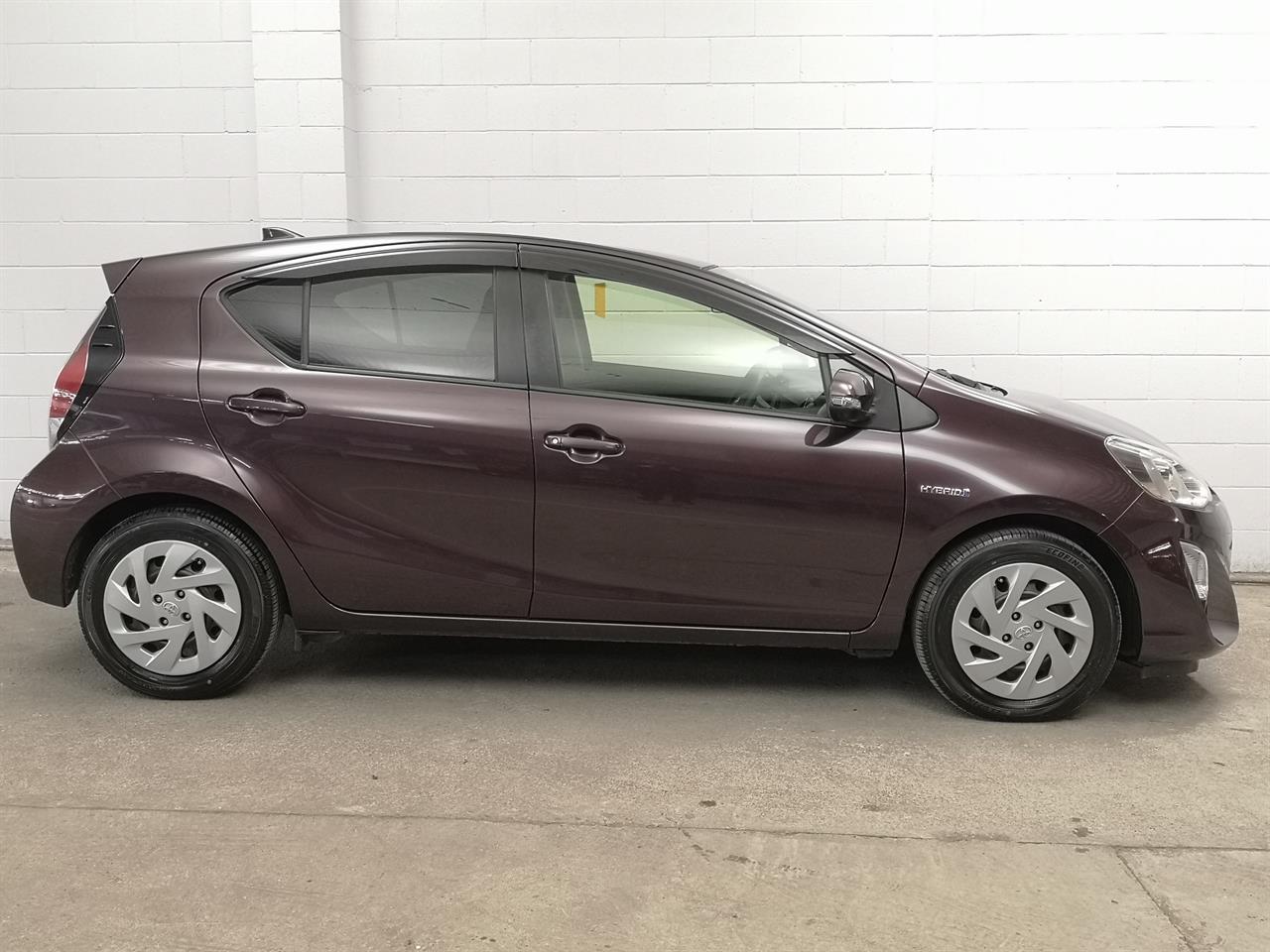 2016 Toyota Aqua