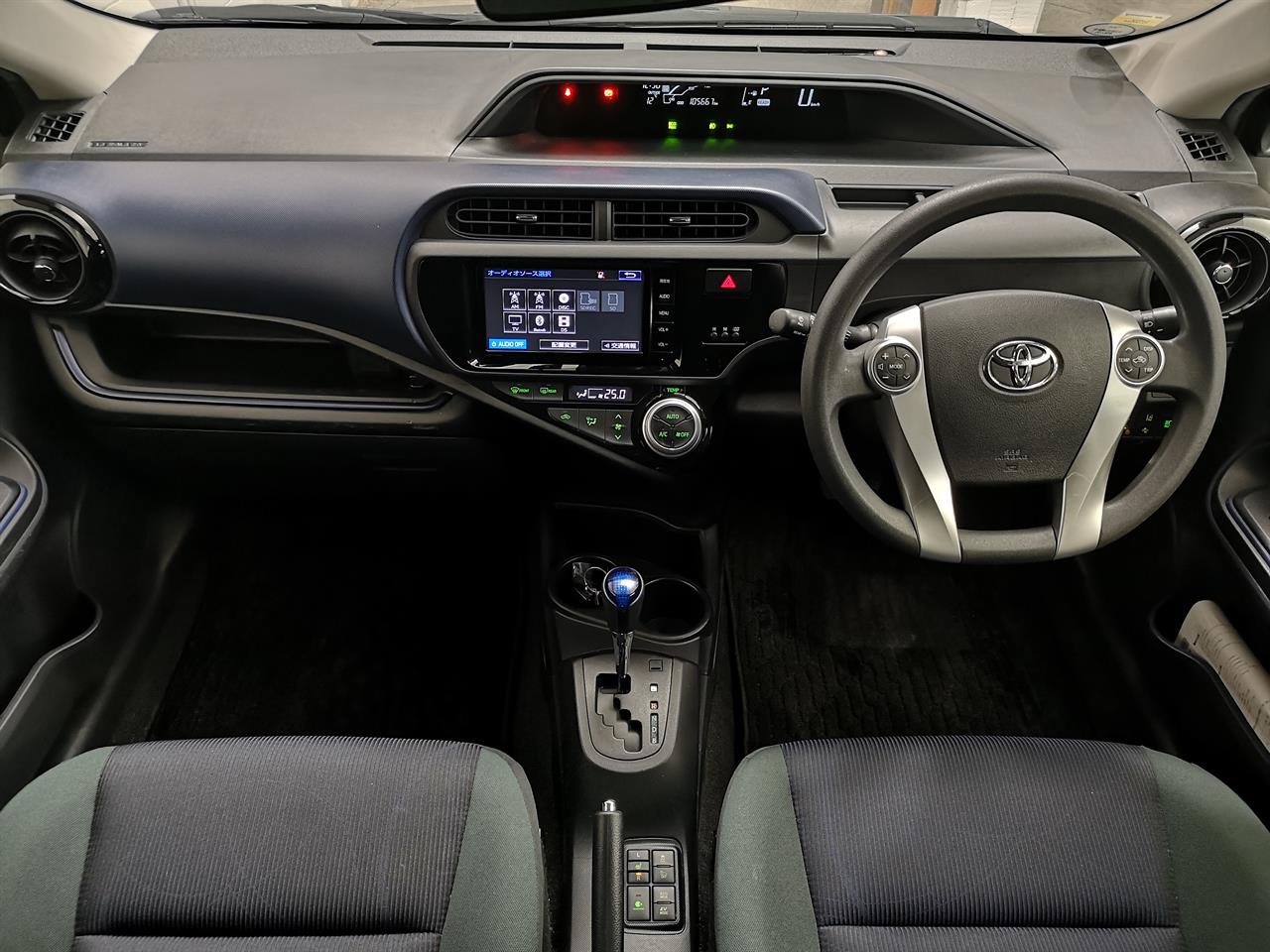 2016 Toyota Aqua