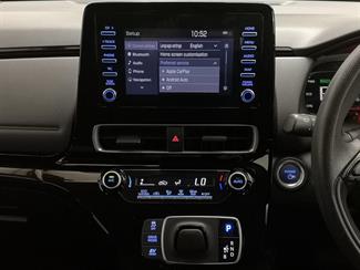 2022 Toyota Aqua - Thumbnail