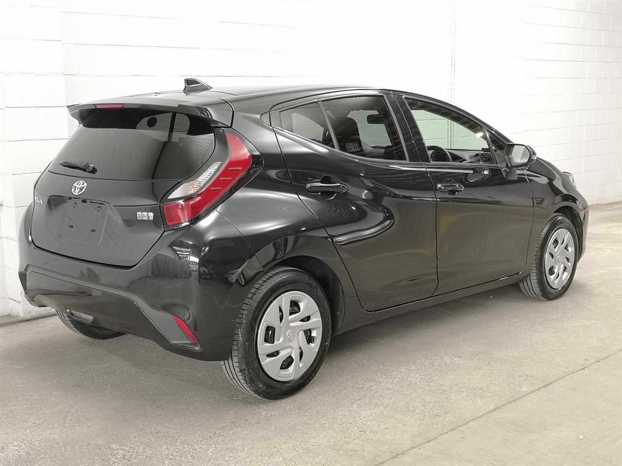 2022 Toyota Aqua
