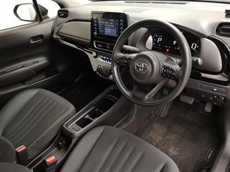 2022 Toyota Aqua - Thumbnail