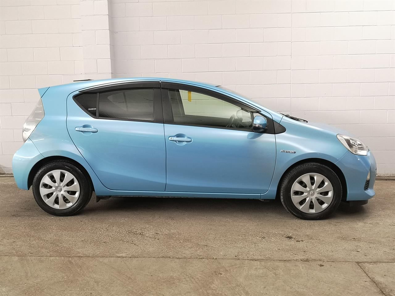 2014 Toyota Aqua