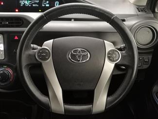 2014 Toyota Aqua - Thumbnail