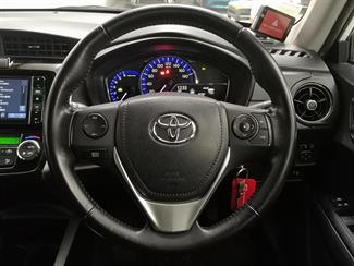 2015 Toyota Corolla - Thumbnail