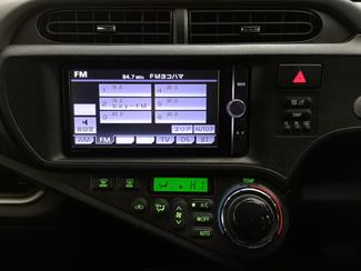 2013 Toyota Aqua - Thumbnail