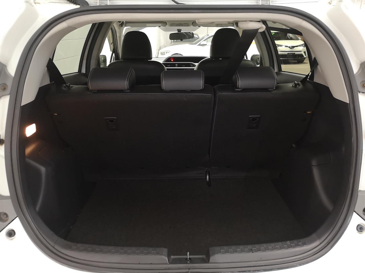 2013 Toyota Aqua