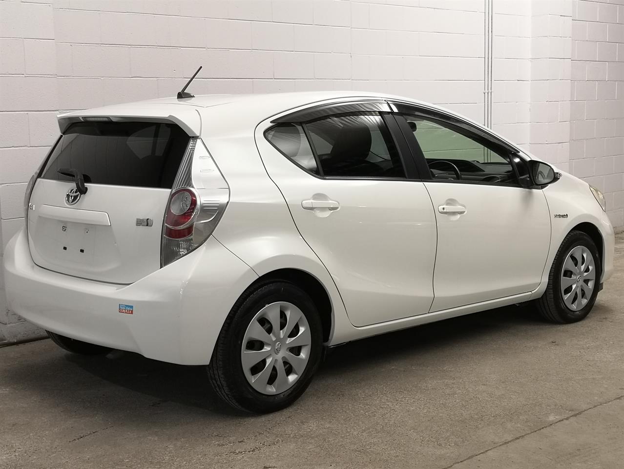 2013 Toyota Aqua
