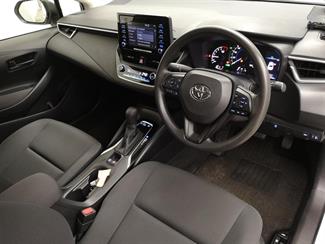 2020 Toyota Corolla - Thumbnail