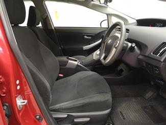 2015 Toyota Prius - Thumbnail