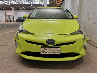 2017 Toyota Prius - Thumbnail
