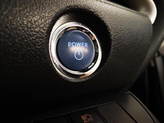 2017 Toyota Sienta - Thumbnail