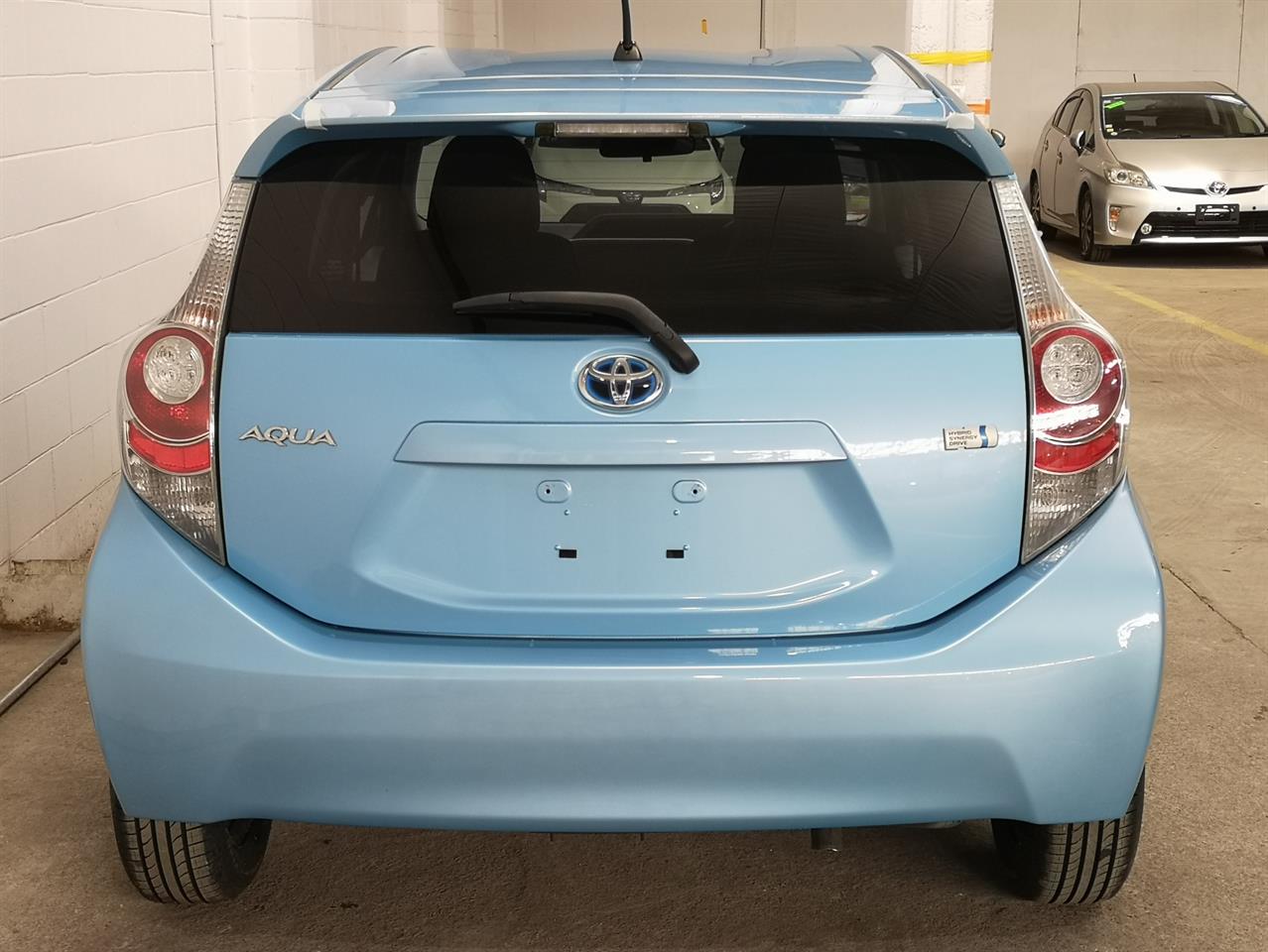 2013 Toyota Aqua