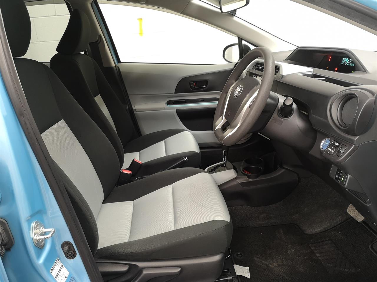 2013 Toyota Aqua