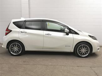 2017 Nissan Note - Thumbnail