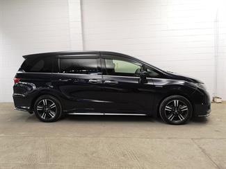 2016 Honda Odyssey - Thumbnail