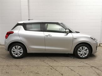 2023 Suzuki Swift - Thumbnail