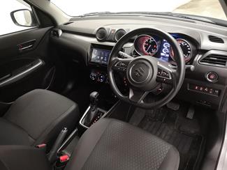 2023 Suzuki Swift - Thumbnail