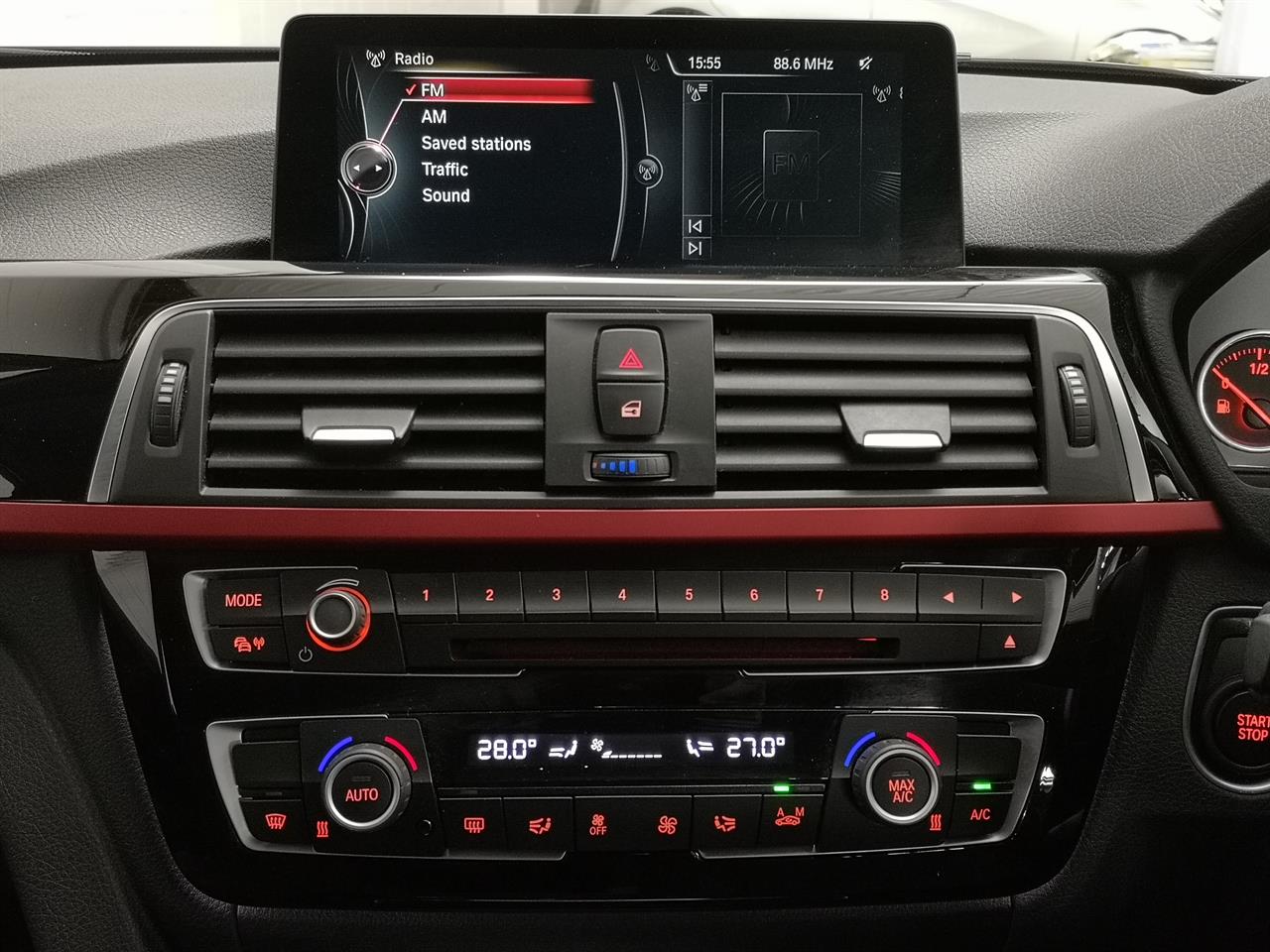 2017 BMW 330e