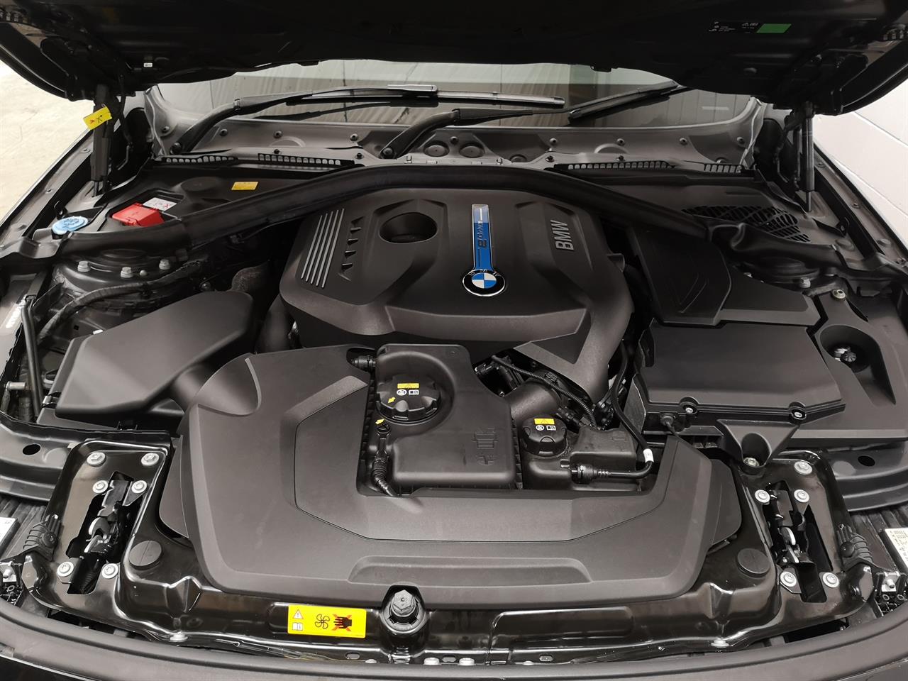 2017 BMW 330e