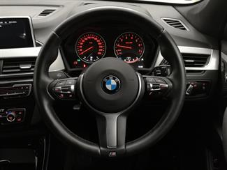 2016 BMW X1 - Thumbnail