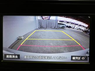 2016 Toyota Prius - Thumbnail