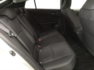 2016 Toyota Prius - Thumbnail