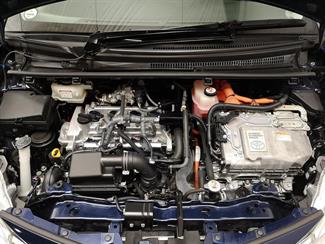 2019 Toyota Vitz - Thumbnail