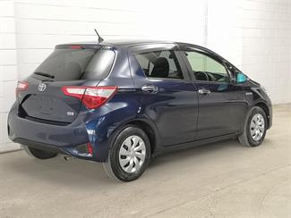 2019 Toyota Vitz - Thumbnail