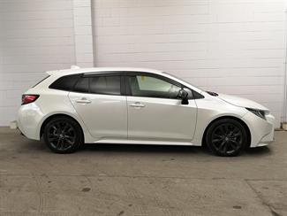 2021 Toyota Corolla - Thumbnail