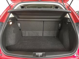 2016 Honda Vezel - Thumbnail