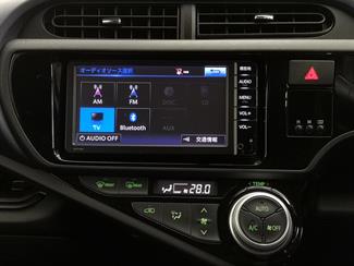 2015 Toyota Aqua - Thumbnail