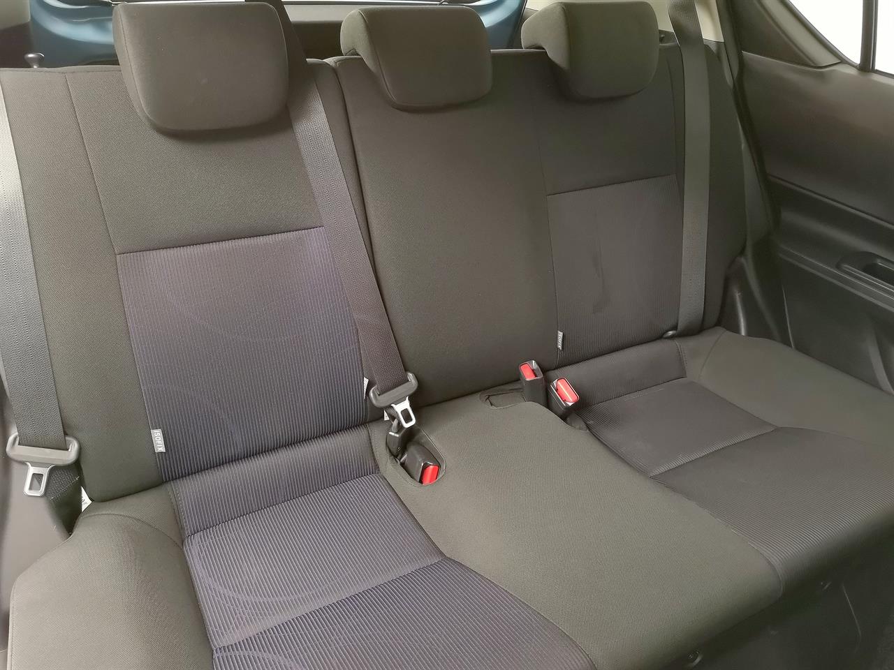 2015 Toyota Aqua