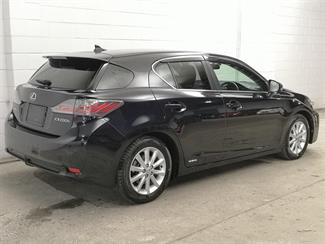 2013 Lexus CT 200H - Thumbnail