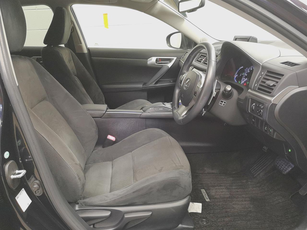 2013 Lexus CT 200H