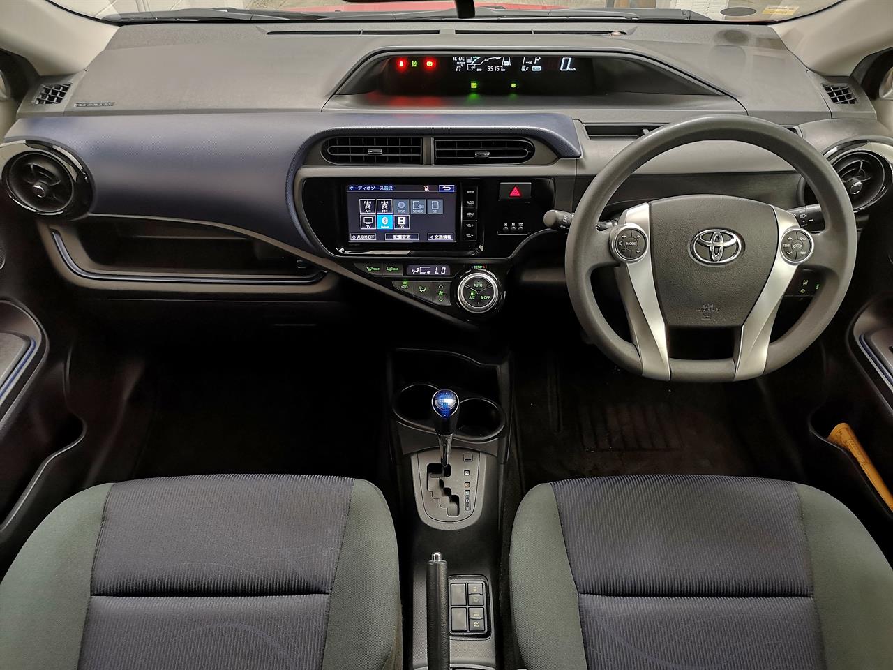 2016 Toyota Aqua