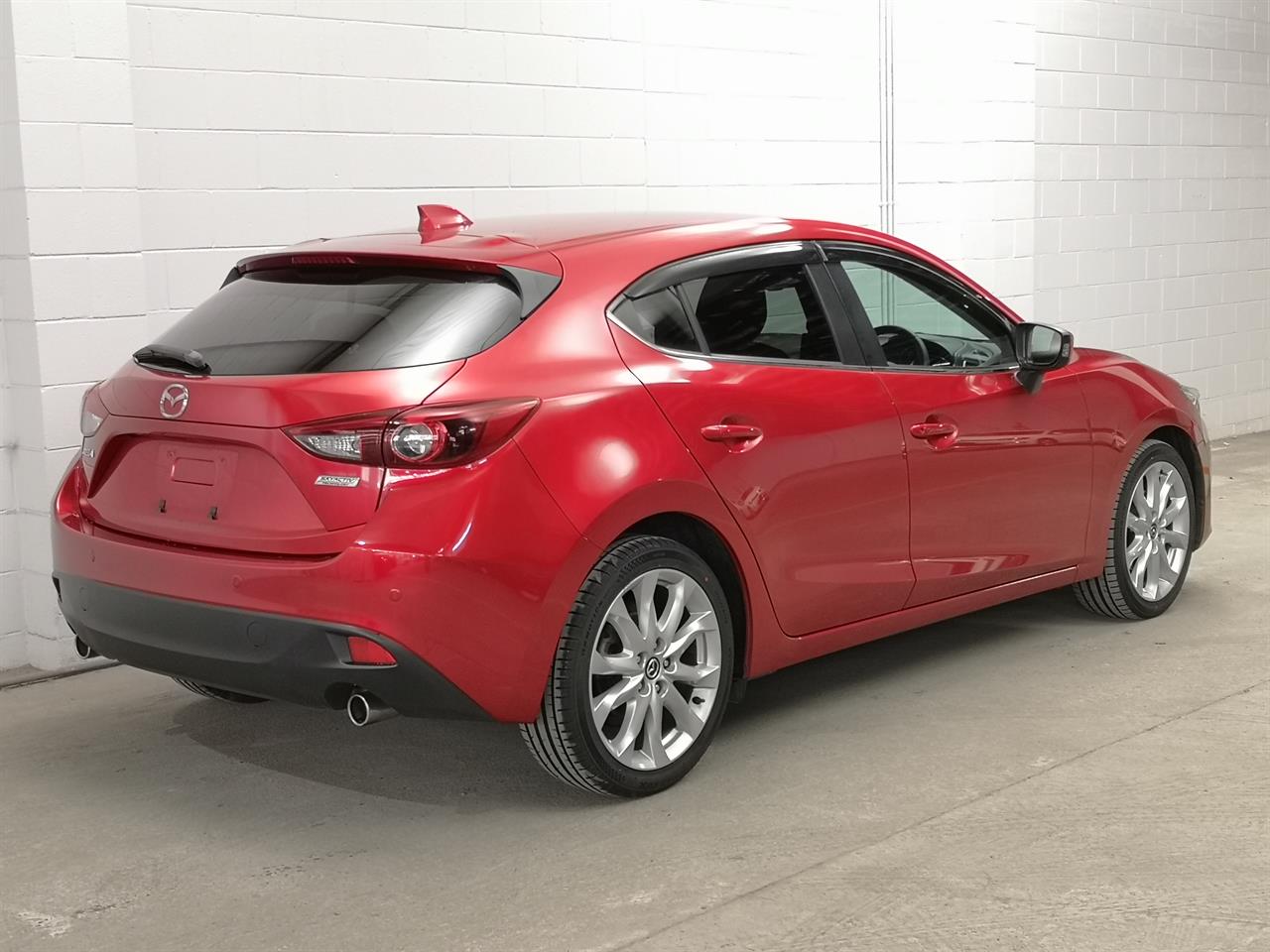 2014 Mazda Axela