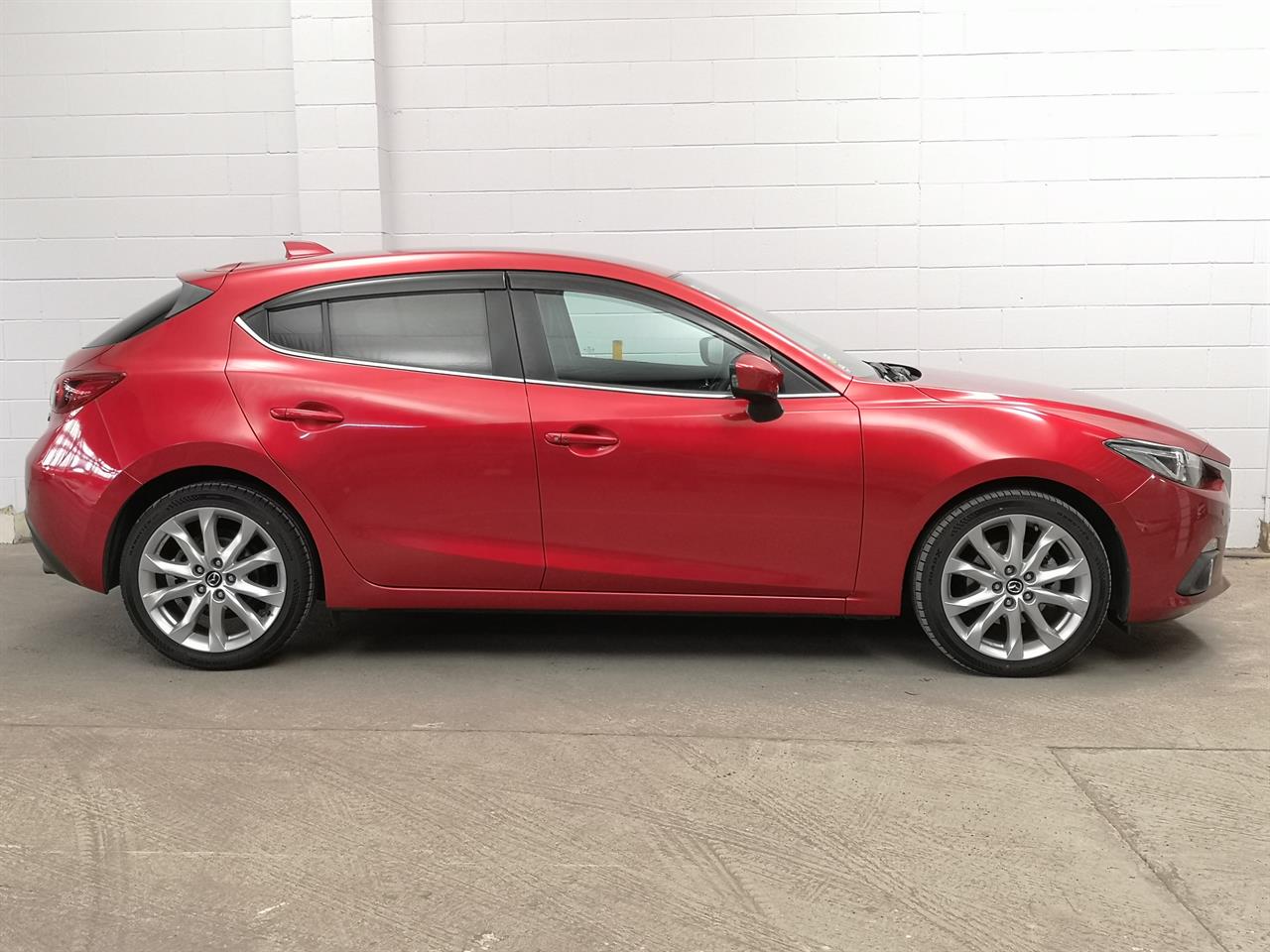 2014 Mazda Axela